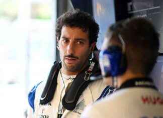 RB Failing to Get Ricciardo to Click: Whole Team at Fault rb-failing-to-get-ricciardo-to-click-whole-team-at-fault