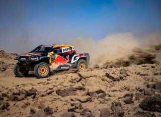 Quintero Wins Dakar Stage 1 with Time Credit for Assisting Sanz quintero-wins-dakar-stage-1-with-time-credit-for-assisting-sanz