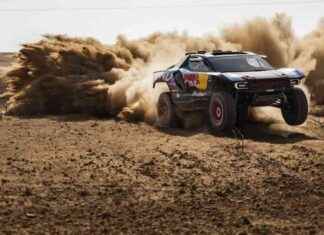 Sainz Predicts Unusual Tactical Battle in Dakar Rally sainz-predicts-unusual-tactical-battle-in-dakar-rally