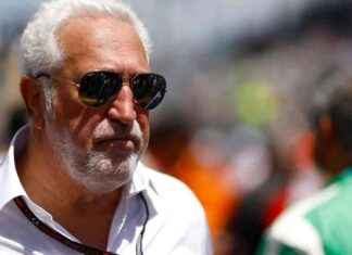 Supportive Impatient Stroll Boosts Aston Martin Amid Struggles supportive-mpatient-stroll-boosts-aston-martin-amid-struggles