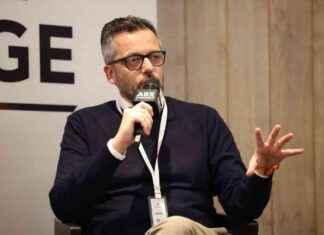 A2RL: Human-AI Partnership in Racing for Success a2rl-human-a-partnership-in-racing-for-success