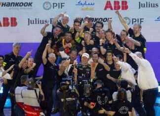 Guenther Leads DS Penske to Victory guenther-leads-ds-penske-to-victory