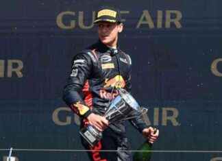 Lindblad Considered for Red Bull Reserve Driver Role lindblad-considered-for-red-bull-reserve-driver-role