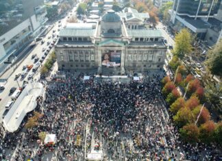 RuPaul’s Drag Race Season 16: What Surprising Twists Await?