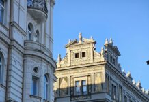 Hollywood Casino At Charles Town Races: Discover Unforgettable Excitement