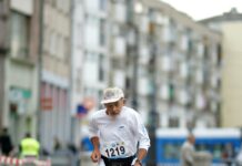 What Time Is The Kentucky Derby Race? Discover The Excitement!